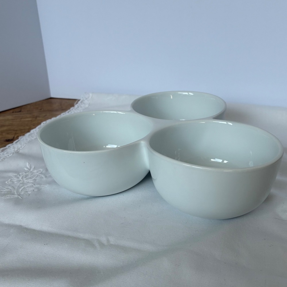 BIA Cordon Bleu White Porcelain Triple Condiment Server Divided SnackBowl Scandi